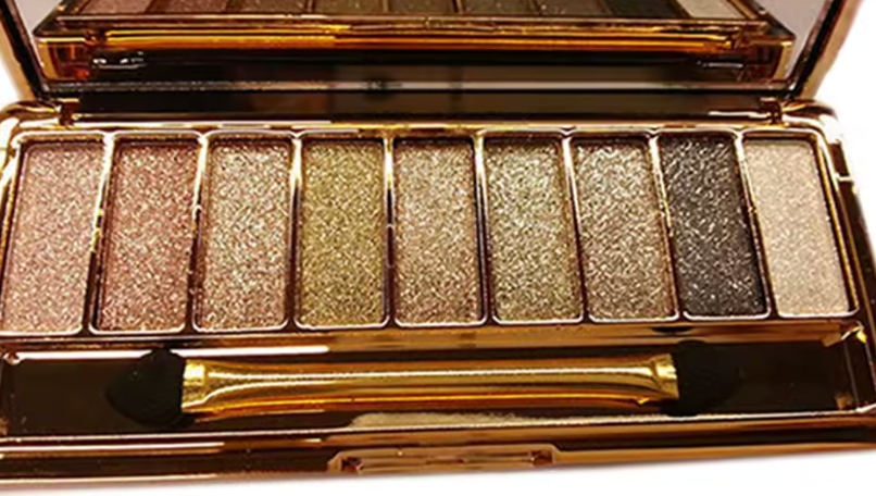 Cute Nude Glitter Eyeshadow Palette