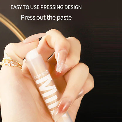 🥛 Milk Presses Brightening Concealer Pen 🥛