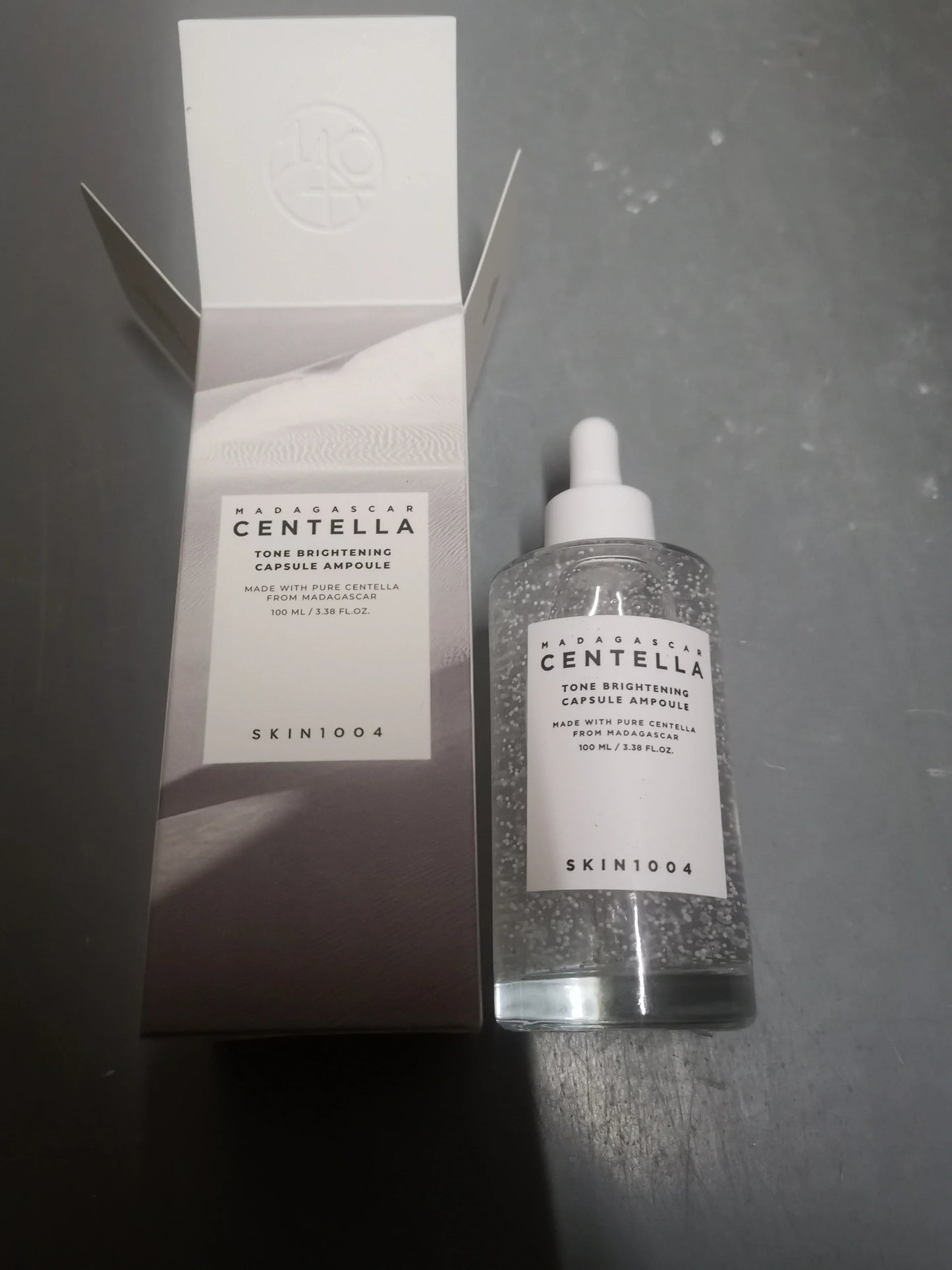 🌿 Centella Asiatica Serum – Brightening & Pore-Refining 🌿